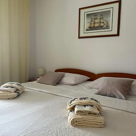 ゲストハウス Korcula Guest House 3*