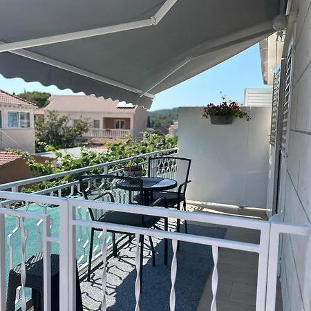 ゲストハウス Korcula Guest House